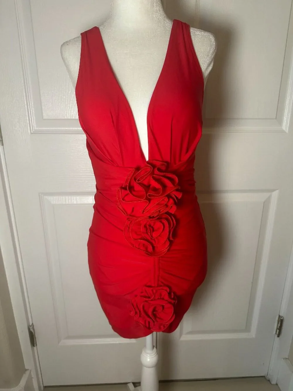 Glam Red Rosette Full Bathing suit & Skirt Set – Size Small – NWT